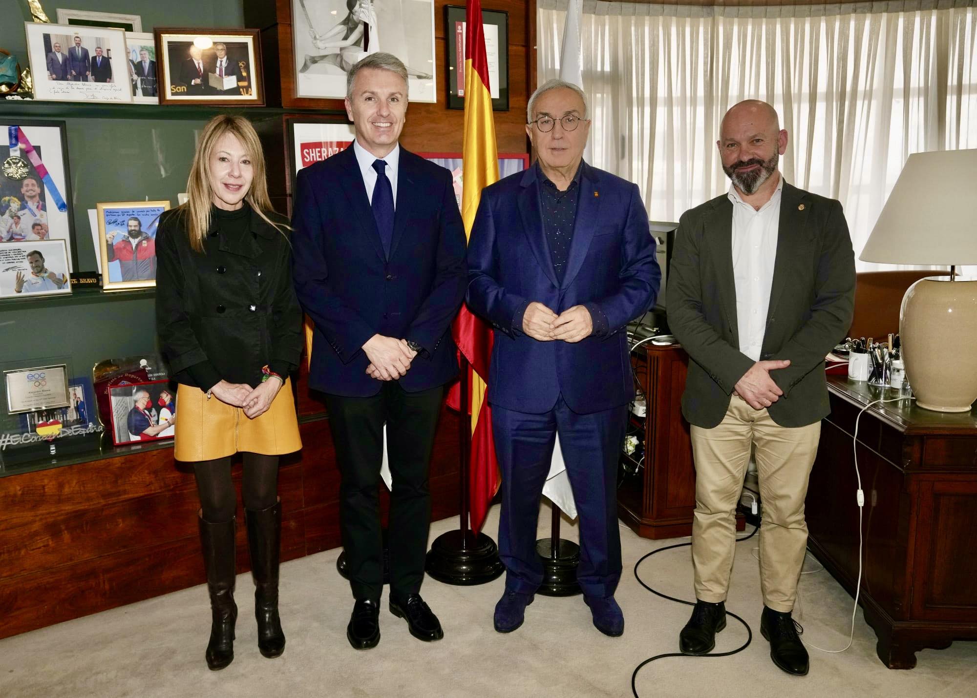El Alcalde de Villanueva del Pardillo mantiene una reunión con el Presidente del Comité Olímpico Español